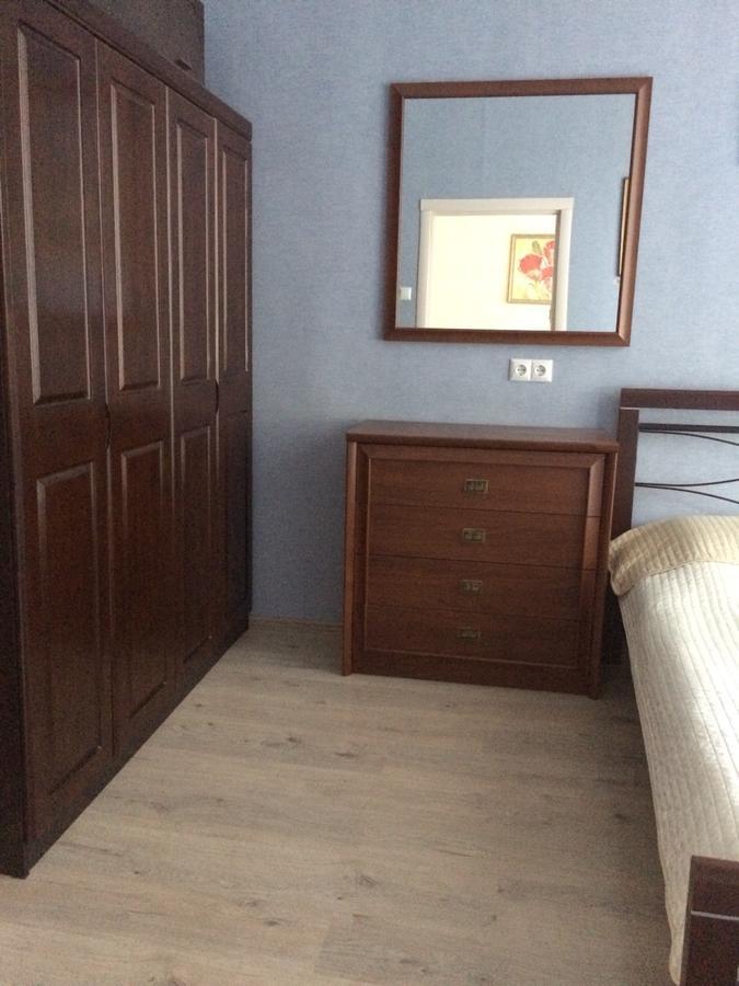 2-Kh Kom-Ia Kvartira V Tsentre Odessy Odesa Exterior foto